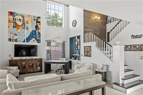 26 Windsor Lane Palm Beach Gardens FL 33418