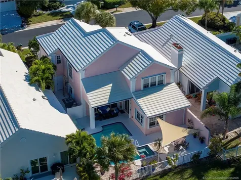 26 Windsor Lane Palm Beach Gardens FL 33418