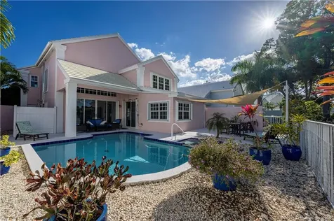 26 Windsor Lane Palm Beach Gardens FL 33418