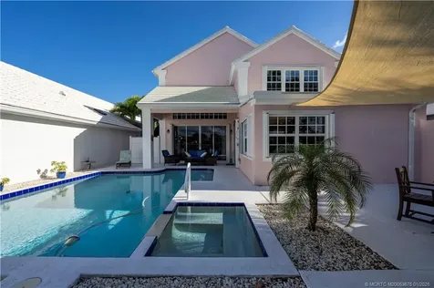 26 Windsor Lane Palm Beach Gardens FL 33418