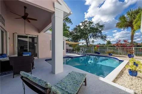 26 Windsor Lane Palm Beach Gardens FL 33418