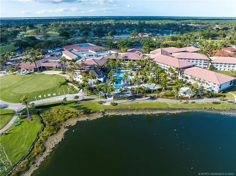 26 Windsor Lane Palm Beach Gardens FL 33418