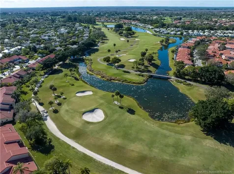 26 Windsor Lane Palm Beach Gardens FL 33418