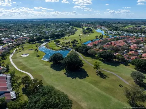 26 Windsor Lane Palm Beach Gardens FL 33418