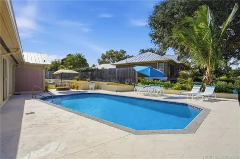 2819 SE Saint Lucie Boulevard Stuart FL 34997