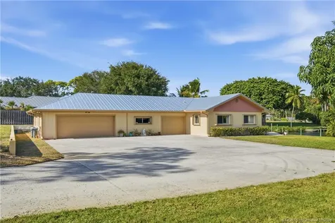 2819 SE Saint Lucie Boulevard Stuart FL 34997