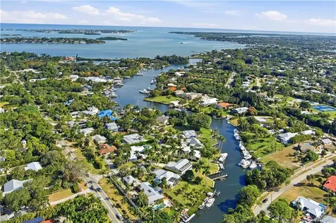 2819 SE Saint Lucie Boulevard Stuart FL 34997