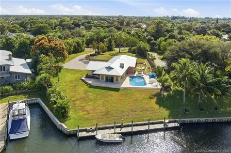 2819 SE Saint Lucie Boulevard Stuart FL 34997