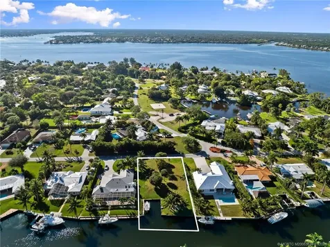 1706 NW Fork Road Stuart FL 34994