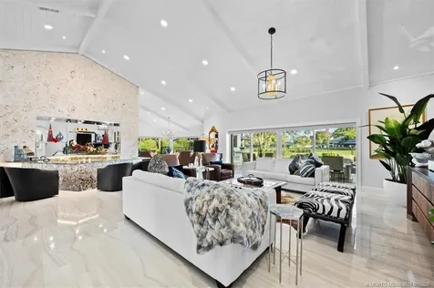 6266 SE Oakmont Place Stuart FL 34997