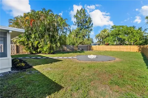 3023 SE Banyan Street Stuart FL 34997