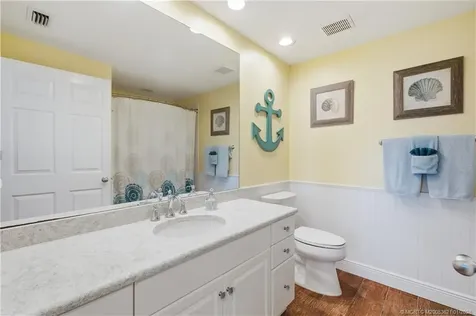 391 NE Plantation Road Stuart FL 34996