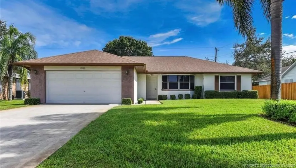 2881 SE Nance Street Port St Lucie FL 34984