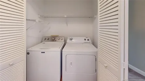 2881 SE Nance Street Port St Lucie FL 34984