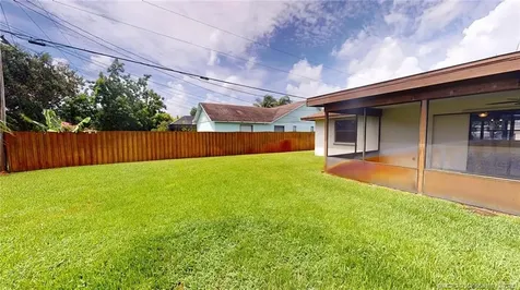 2881 SE Nance Street Port St Lucie FL 34984