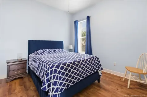 543 NE Canoe Park Circle Port St Lucie FL 34983