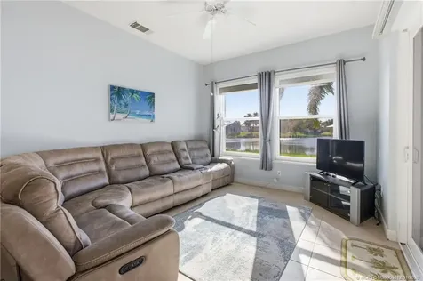 543 NE Canoe Park Circle Port St Lucie FL 34983