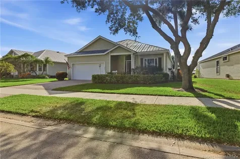 543 NE Canoe Park Circle Port St Lucie FL 34983