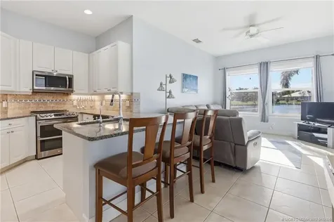 543 NE Canoe Park Circle Port St Lucie FL 34983