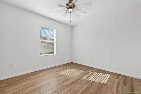 1825 SW Davis Street Port St Lucie FL 34953