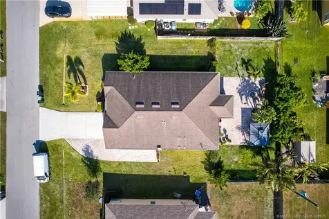 1825 SW Davis Street Port St Lucie FL 34953