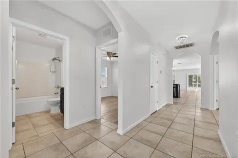 1825 SW Davis Street Port St Lucie FL 34953