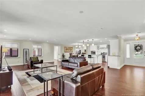 3060 SE Darien Road Port St Lucie FL 34952