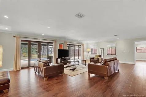 3060 SE Darien Road Port St Lucie FL 34952