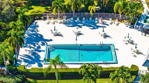 2929 SE Ocean Boulevard Stuart FL 34996