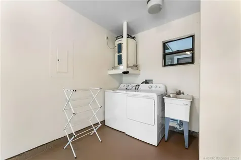 13216 SE Point O Woods Court Hobe Sound FL 33455