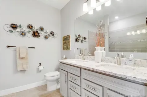 715 SE Boboli Way Port St Lucie FL 34984