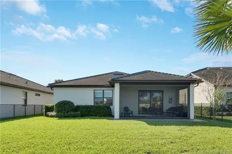 715 SE Boboli Way Port St Lucie FL 34984