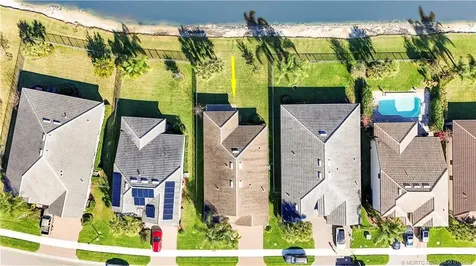 715 SE Boboli Way Port St Lucie FL 34984