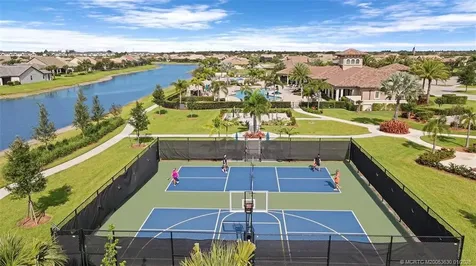 715 SE Boboli Way Port St Lucie FL 34984