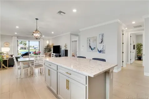 715 SE Boboli Way Port St Lucie FL 34984