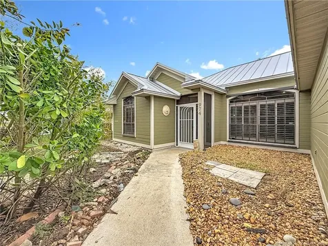 974 SW Worcester Lane Port St Lucie FL 34953