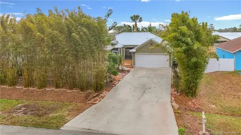 974 SW Worcester Lane Port St Lucie FL 34953