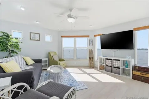 255 Nettles Boulevard Jensen Beach FL 34957