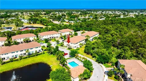 6242 SE Fauna Terrace Hobe Sound FL 33455