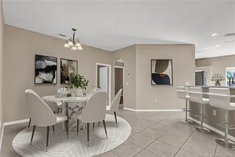 873 SW Rocky Bayou Terrace Port St Lucie FL 34986