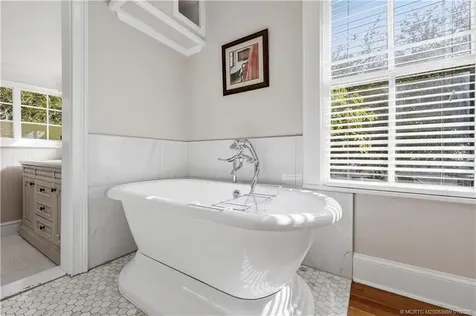 127 M L King Avenue St Augustine FL 32084