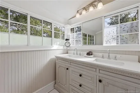 127 M L King Avenue St Augustine FL 32084