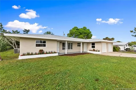 208 Riomar Drive Port St Lucie FL 34952