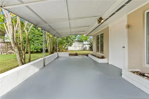 208 Riomar Drive Port St Lucie FL 34952