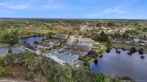 179 SE Via Tirso Port St Lucie FL 34952