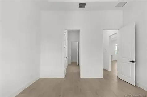 179 SE Via Tirso Port St Lucie FL 34952