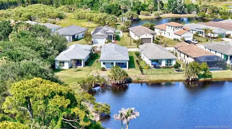 179 SE Via Tirso Port St Lucie FL 34952