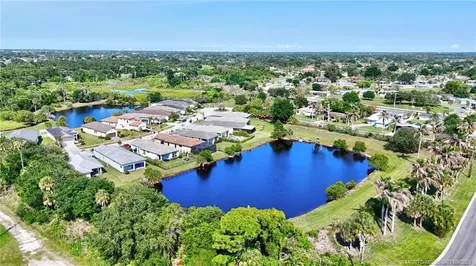 179 SE Via Tirso Port St Lucie FL 34952