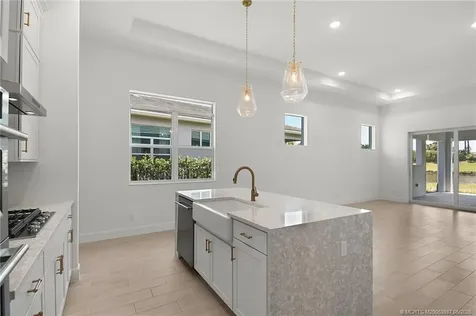 179 SE Via Tirso Port St Lucie FL 34952