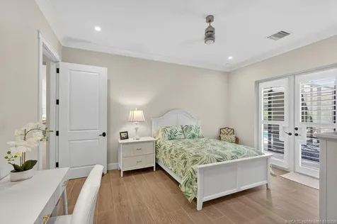 7748 SE Manhasset Place Hobe Sound FL 33455